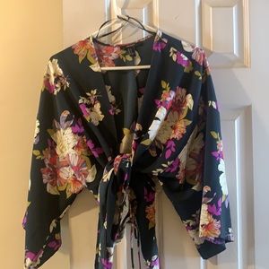 Floral tie wrap top